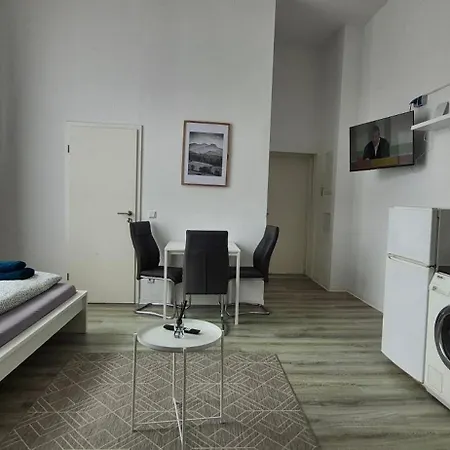 We1 Apartment-wifi-smarttv-free Parking Apartament *