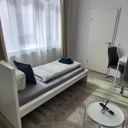 We1 Apartment-wifi-smarttv-free Parking *